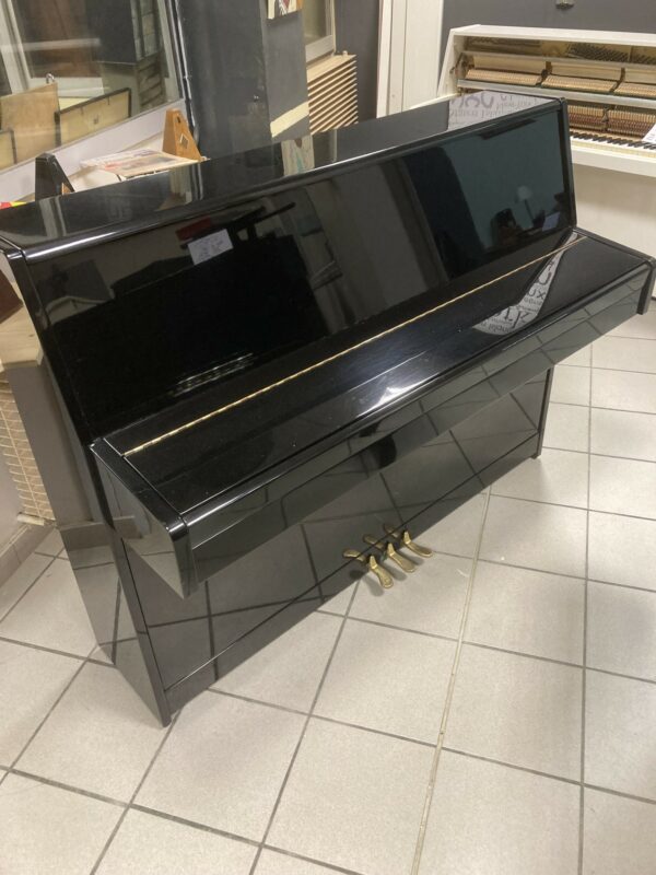 Piano SAMICK S-105
