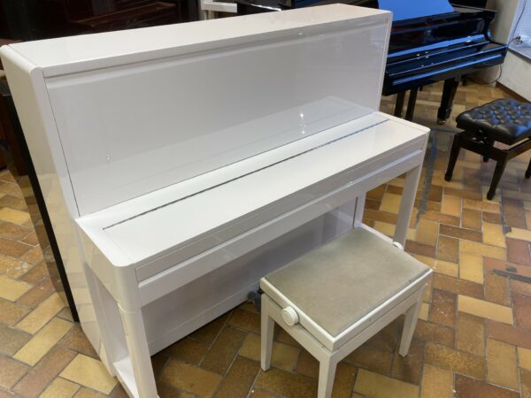 Piano KLEBER E-118